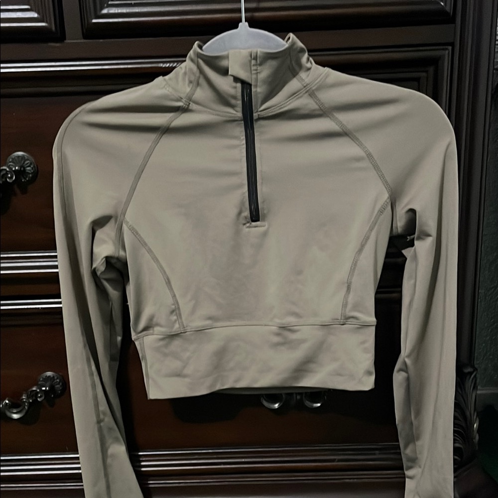 Women's Taupe Long Sleeve Top New